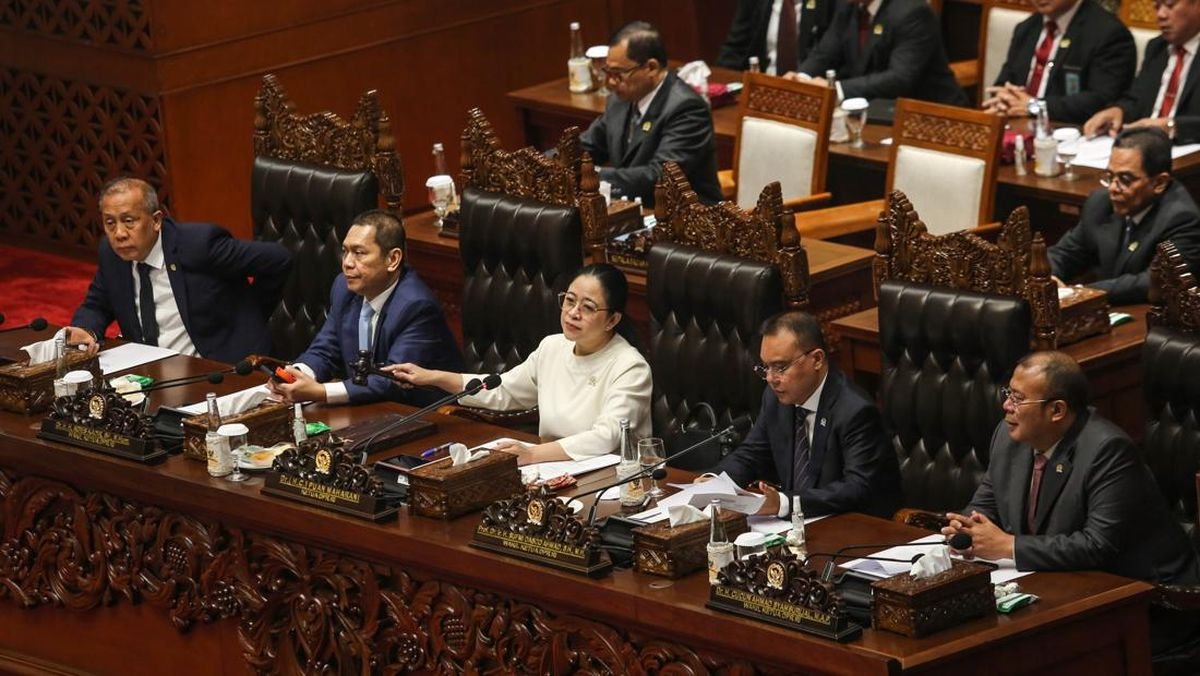 DPR Resmi Sahkan UU KUHAP Baru, Berlaku 2 Januari 2026