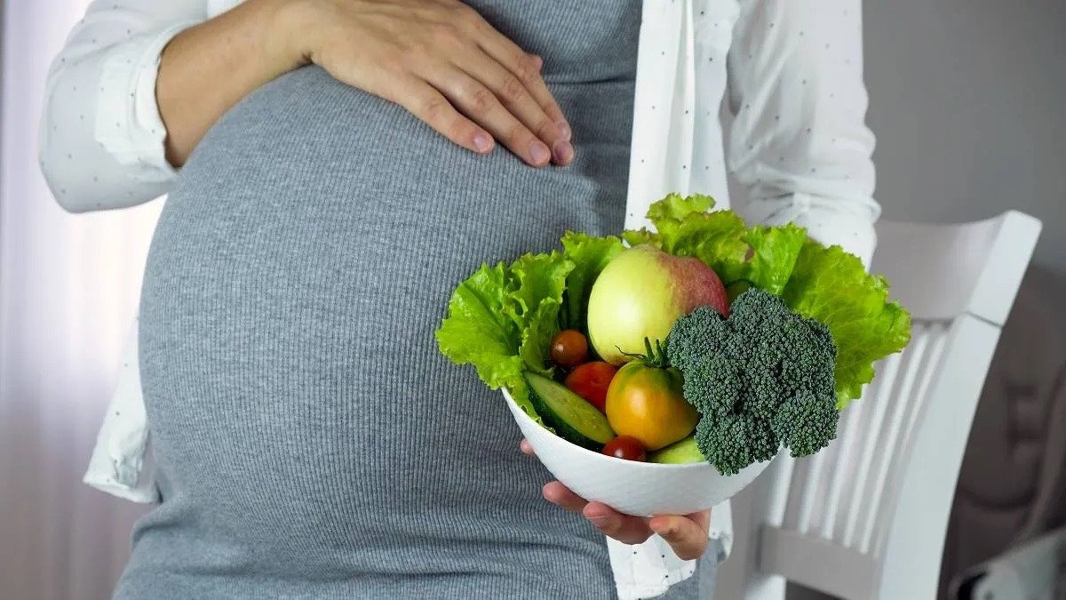 Makanan dan Minuman yang Harus Dihindari Ibu Hamil untuk Janin Sehat