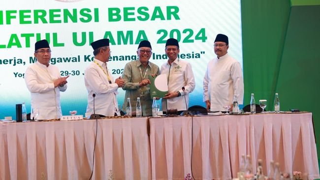 KH Yahya Cholil Staquf Bisa Tempuh Majelis Tahkim untuk Sengketa PBNU