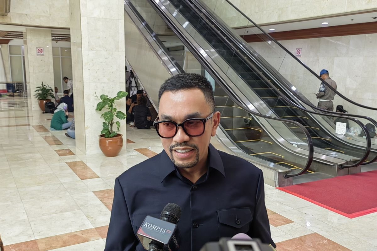 Ahmad Sahroni: Keterlibatan DPR Penting untuk Pemilihan Kapolri dan Pengawasan Polisi