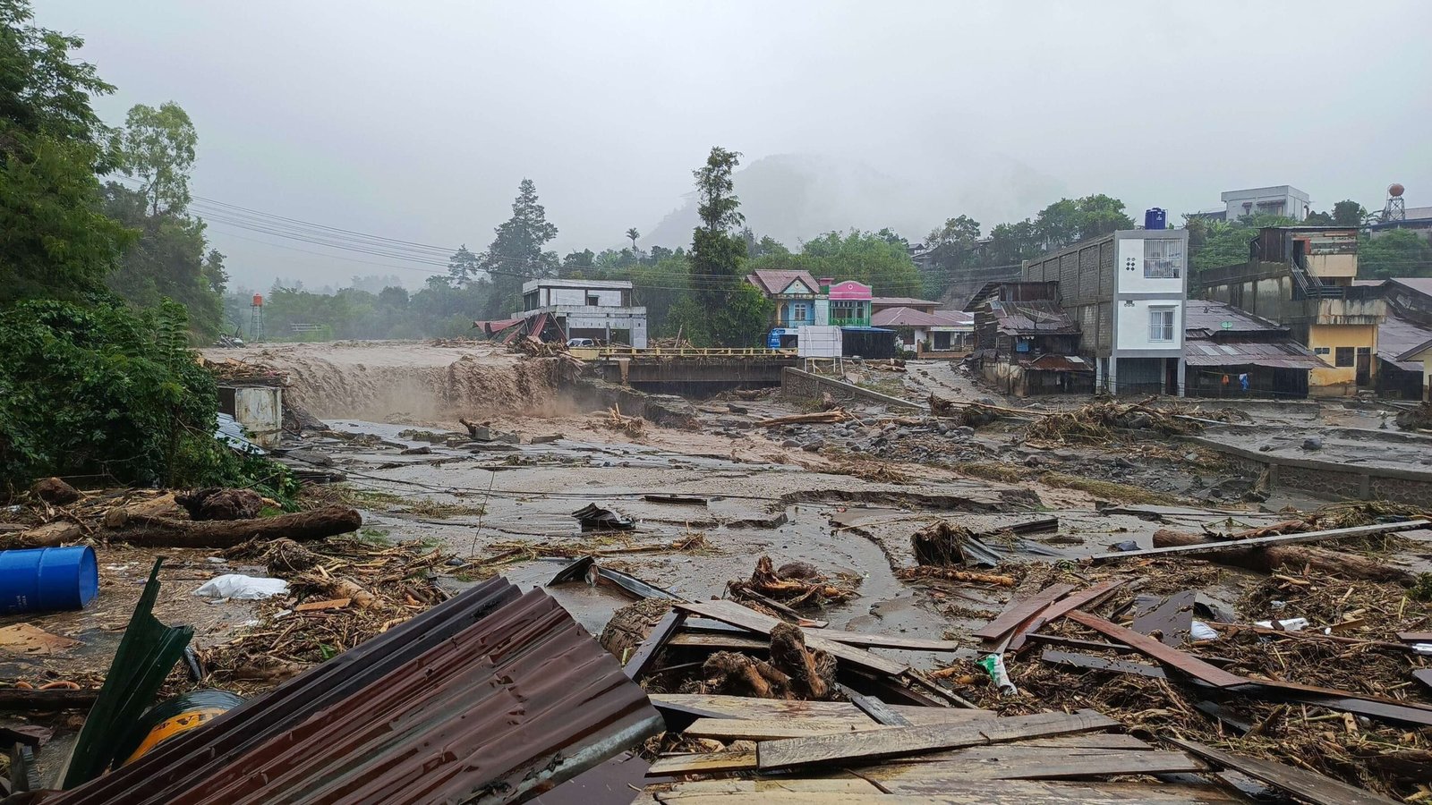 Banjir dan Longsor Aceh: 349 Meninggal, 92 Hilang, dan 1,4 Juta Warga Terdampak