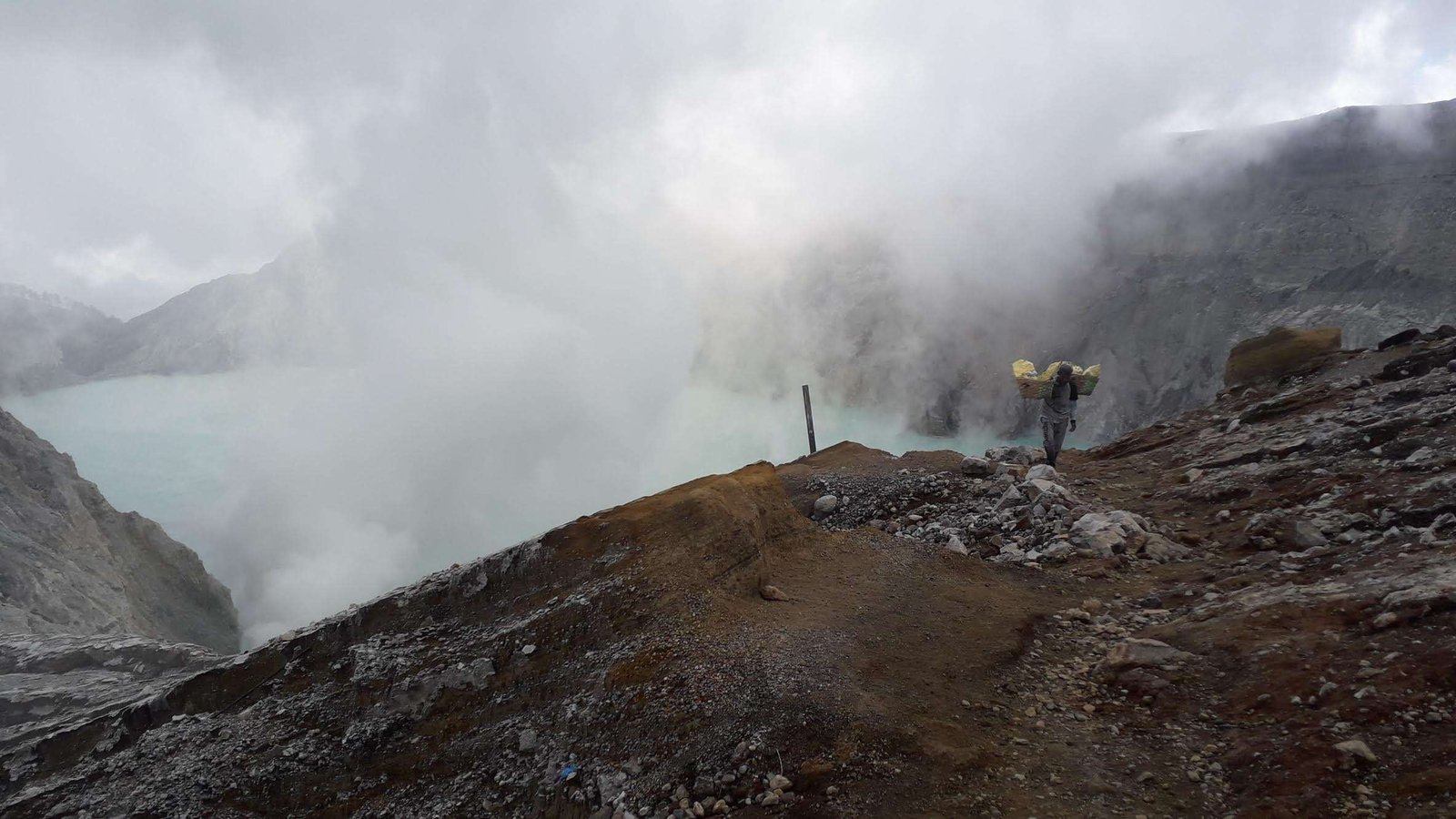 Kunjungan Wisata Bondowoso Melejit Sepanjang 2025, Geopark Ijen Jadi Magnet Wisatawan Mancanegara