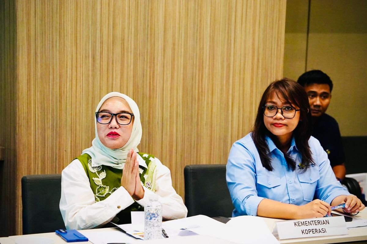 Wamenkop Farida Soroti Kesenjangan Partisipasi Kerja Perempuan di Indonesia