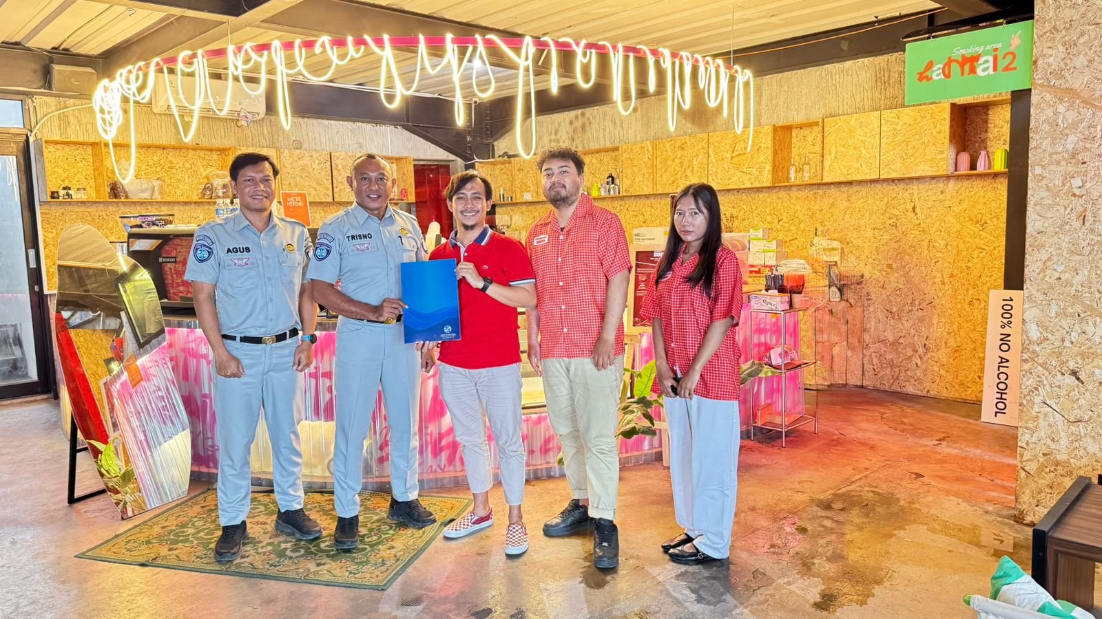 Patuh Bayar PKB dan SWDKLLJ, Nikmati Diskon 10 Persen di Sender Coffee & Dapoer Roema