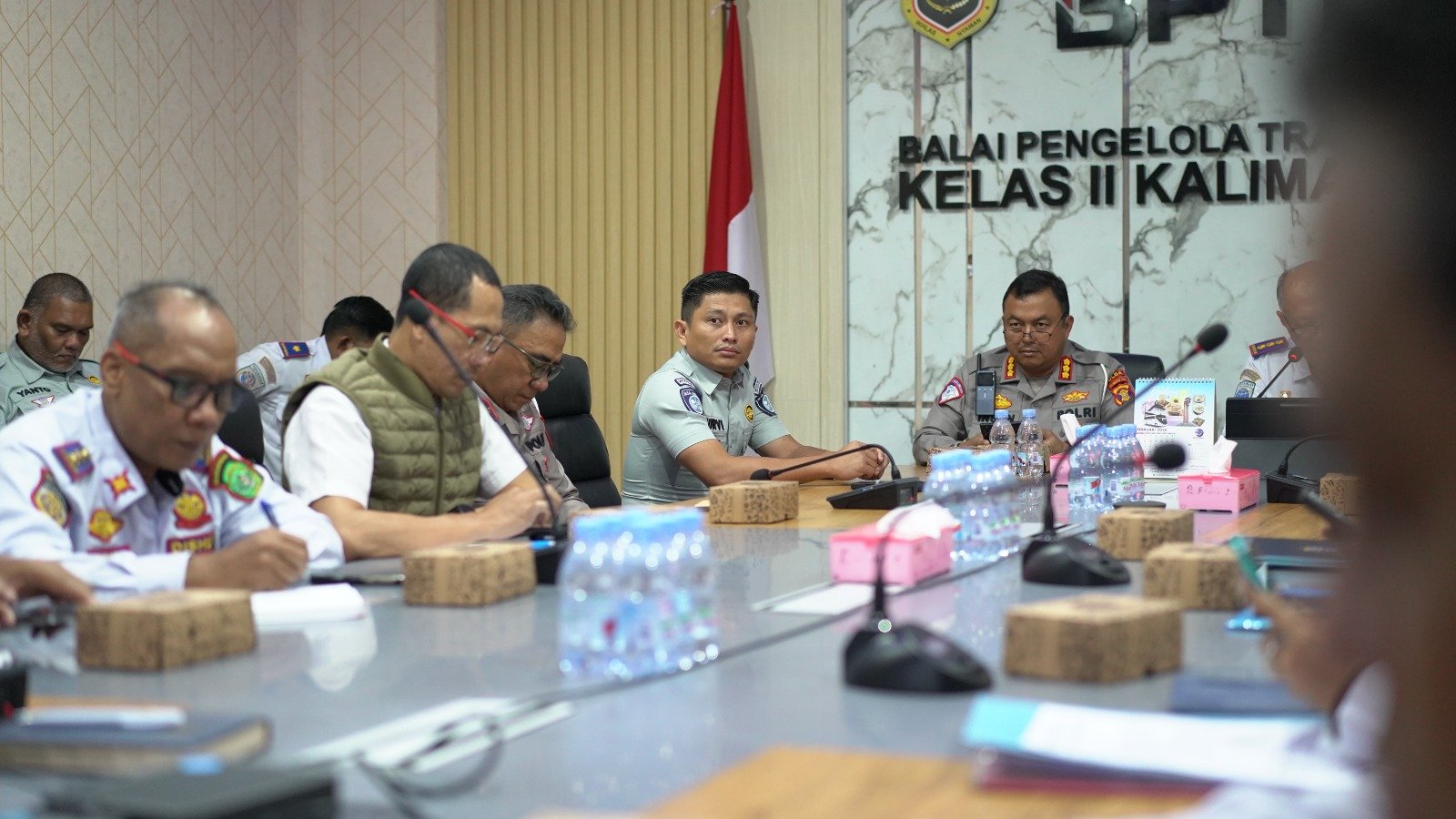 Wujudkan Keselamatan Jalan, Jasa Raharja Kanwil Kaltim Perkuat Kolaborasi melalui Forum Komunikasi Lalu Lintas yang diselenggarakan BPTD Kaltim