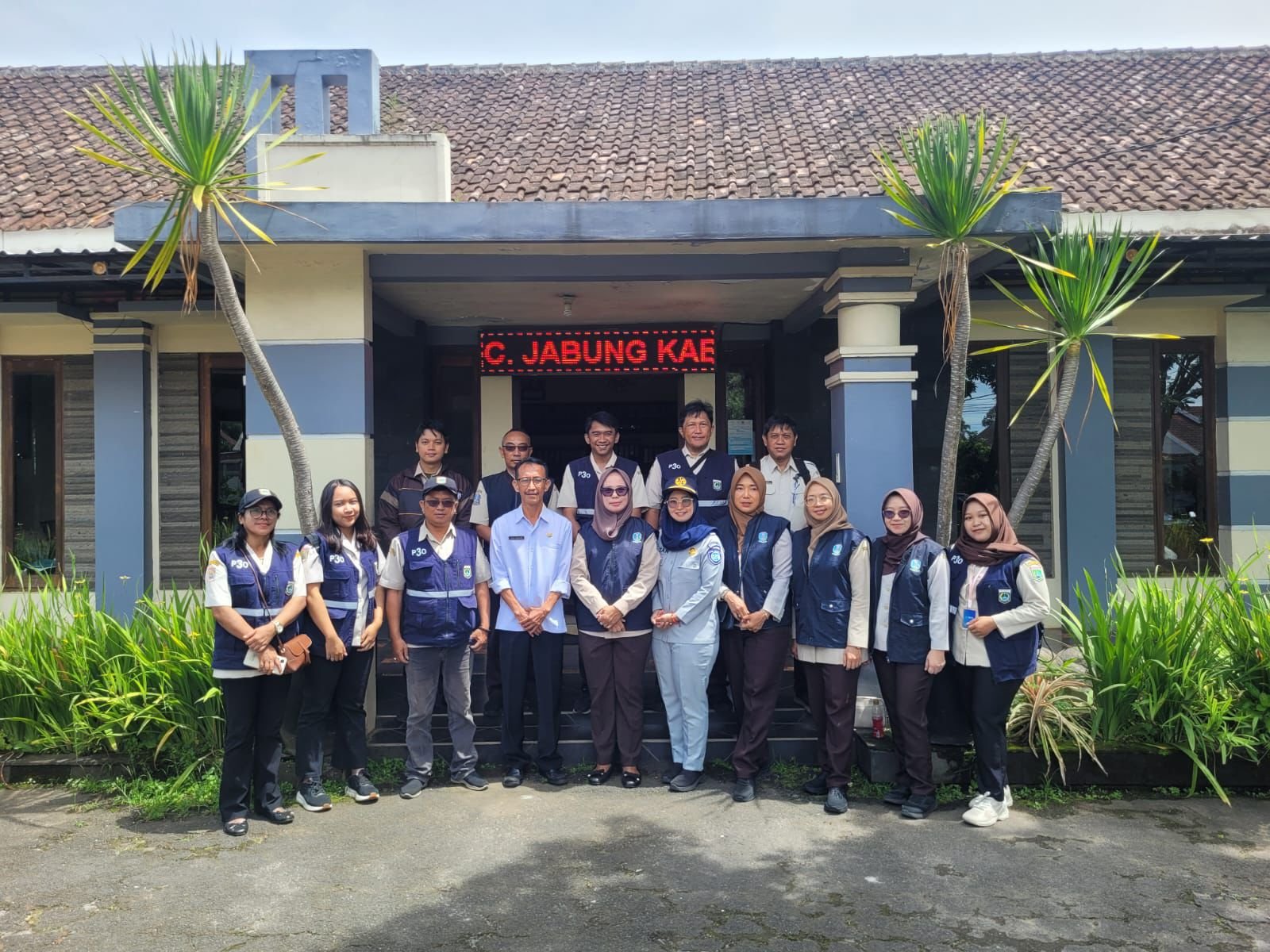 Jasa Raharja Cabang MalangLaksanakan Koordinasi dengan Kantor Desa Kemantren Terkait Layanan Samling “Bapak Desa”