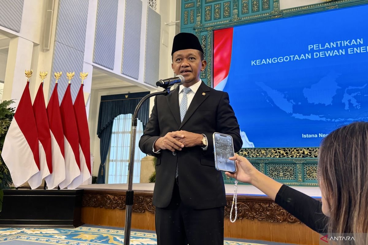 Adies Kadir Lepas Keanggotaan Golkar Usai Disetujui DPR Jadi Hakim MK