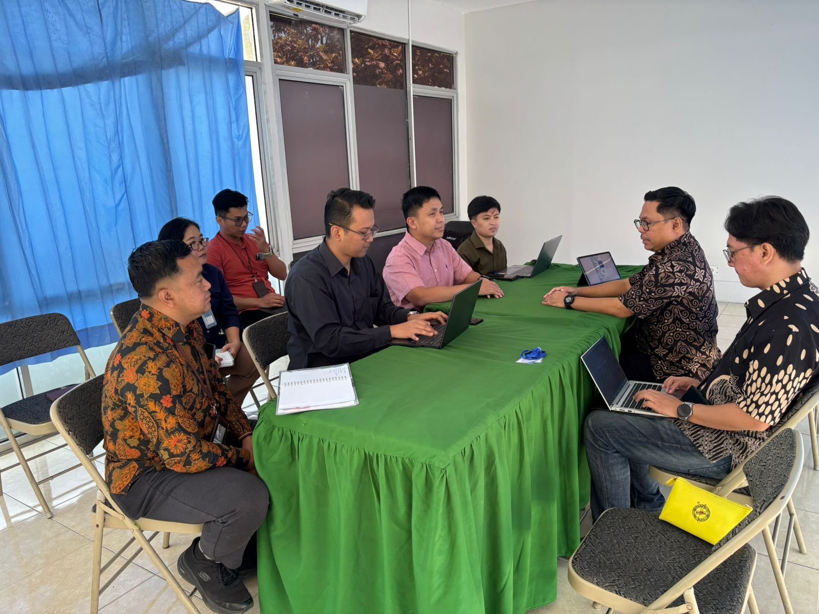 Koordinasi Rencana Host to Host (H2H) dengan Direktur RS Rajawali Bandung