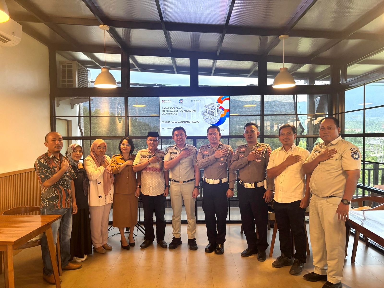 Perkuat Koordinasi Keselamatan Berkendara, Jasa Raharja Palopo Gelar Forum Lalu Lintas dan Angkutan Jalan di Luwu Timur