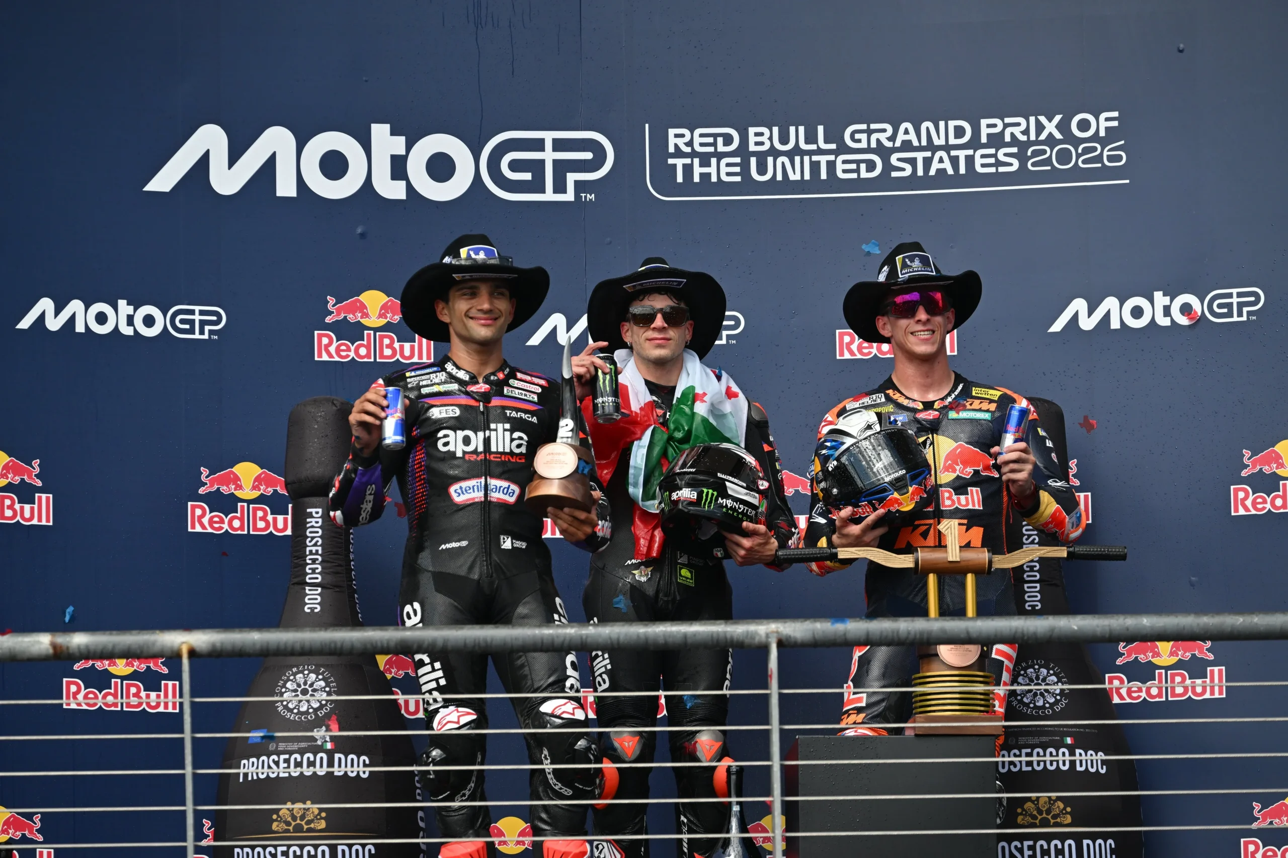 Marco Bezzecchi Juara MotoGP Amerika Serikat 2026, Aprilia Dominasi Podium