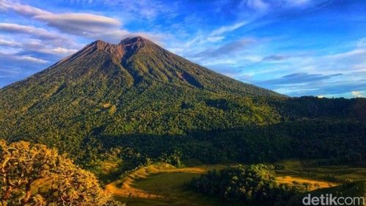 Balai TNGR Siapkan Jalur dan Fasilitas Baru, Pendakian Rinjani Dibuka April 2026