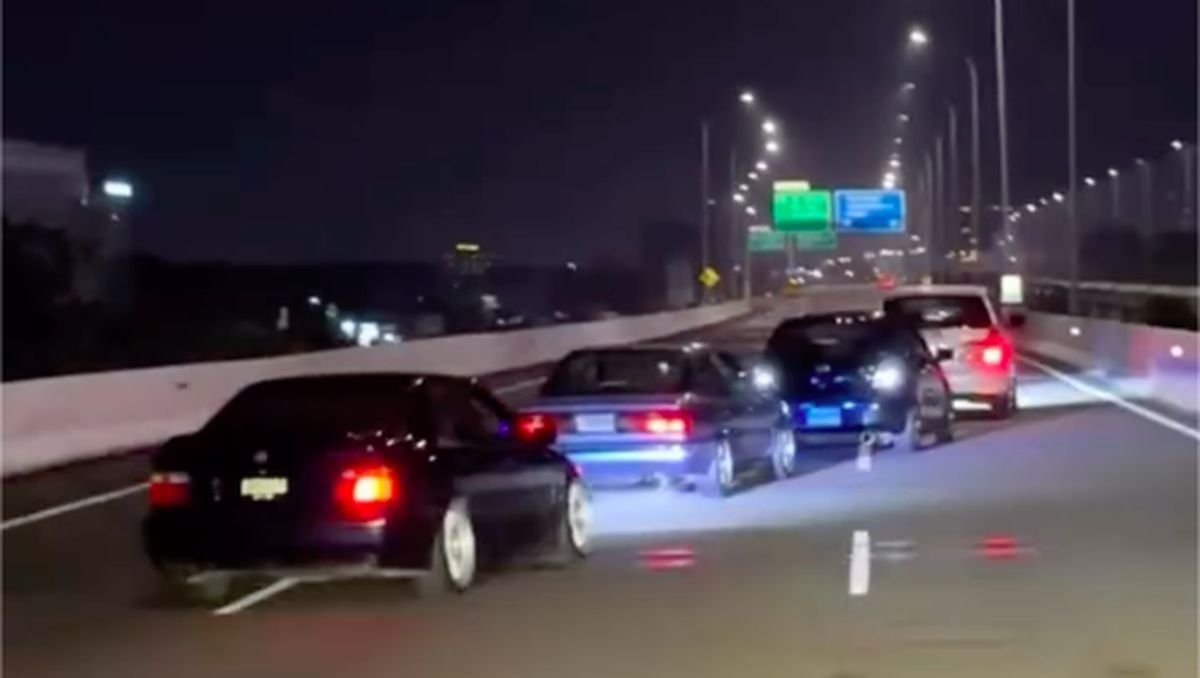 Viral Konvoi Zig-Zag di Tol Becakayu, Pengemudi Minta Maaf