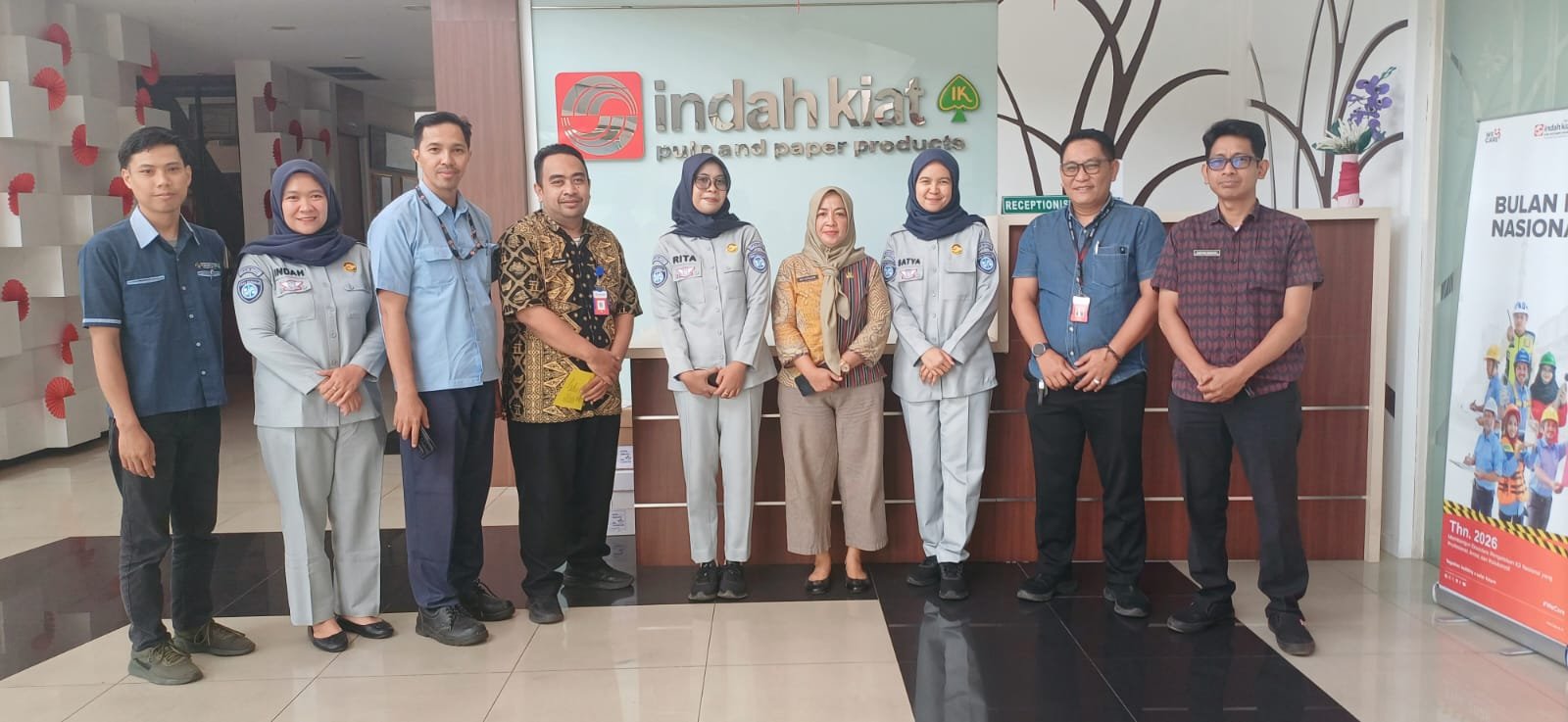 Jasa Raharja UPT Serpong Sinergi dengan  PT Indah Kiat Permudah Masyarakat Bayar Pajak Kendaraan