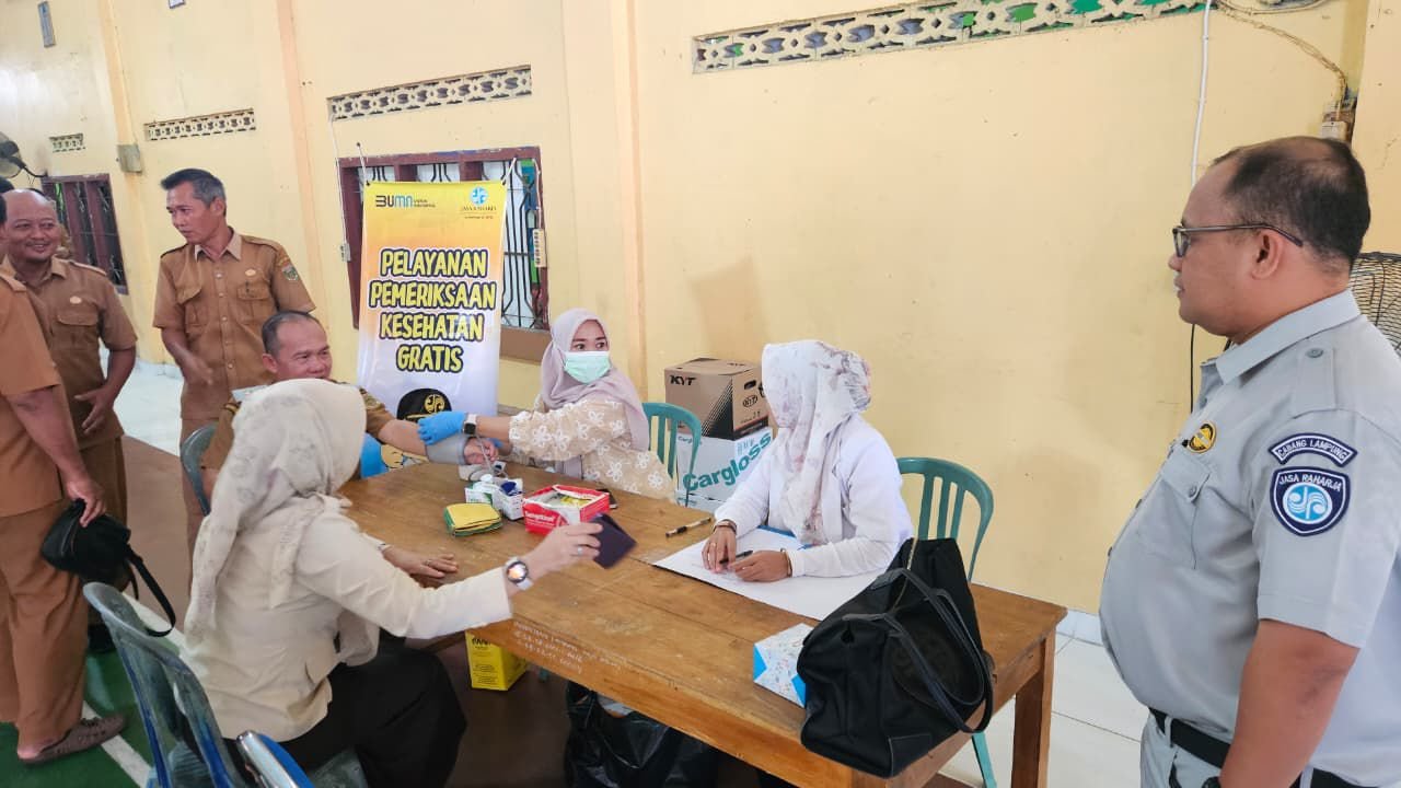 Gelar PPGD dan Layanan Pemeriksaan Kesehatan Gratis di Seputih Raman, Dorong Peran Aparatur Desa Tekan Angka Kecelakaan