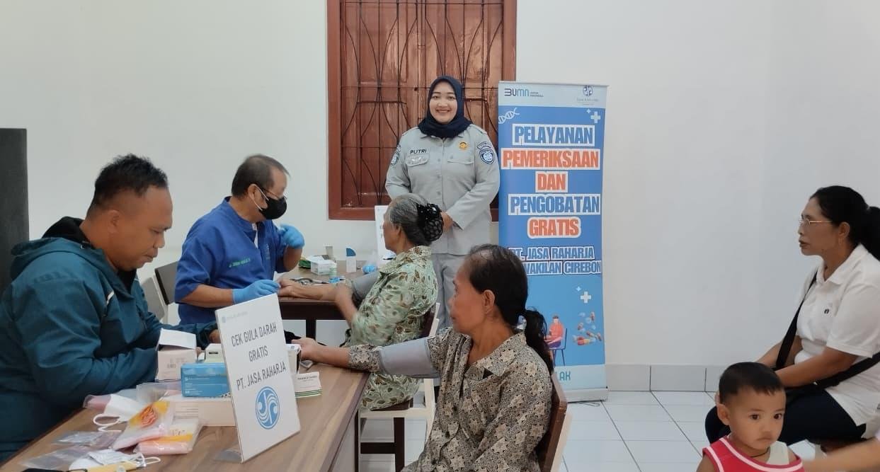 Tingkatkan Keselamatan dan Kesehatan Publik, Jasa Raharja Cabang Cirebon Berikan Layanan Kesehatan Gratis di Desa Sidawangi Kab Cirebon