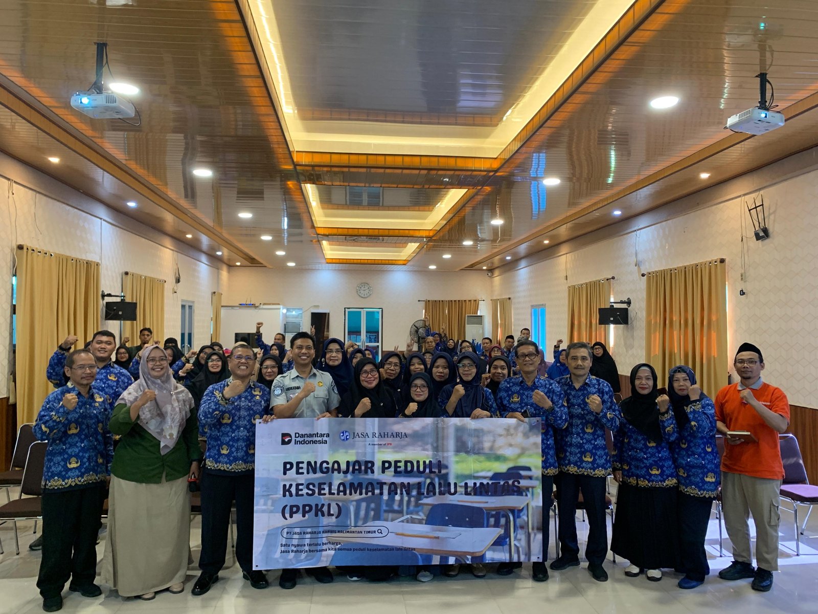 PT Jasa Raharja Kanwil Kalimantan Timur Optimalkan Peran Guru dalam Edukasi Keselamatan melalui PPKL di SMKN 2 Balikpapan