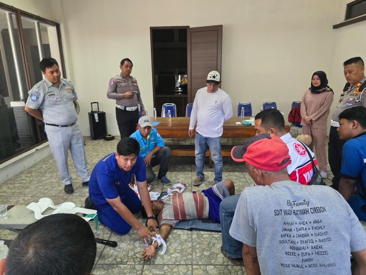 Tingkatkan Kesiapsiagaan Masyarakat, Jasa Raharja Cabang Cirebon Gelar Pelatihan Pertolongan Pertama Gawat Darurat (PPGD) Di PT Sahabat Prima Abadi Kota Cirebon
