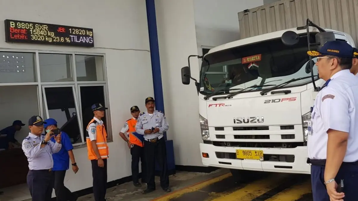Kemenhub: Kepatuhan Angkutan Barang Capai 75 Persen, Pelanggaran Mulai Menurun