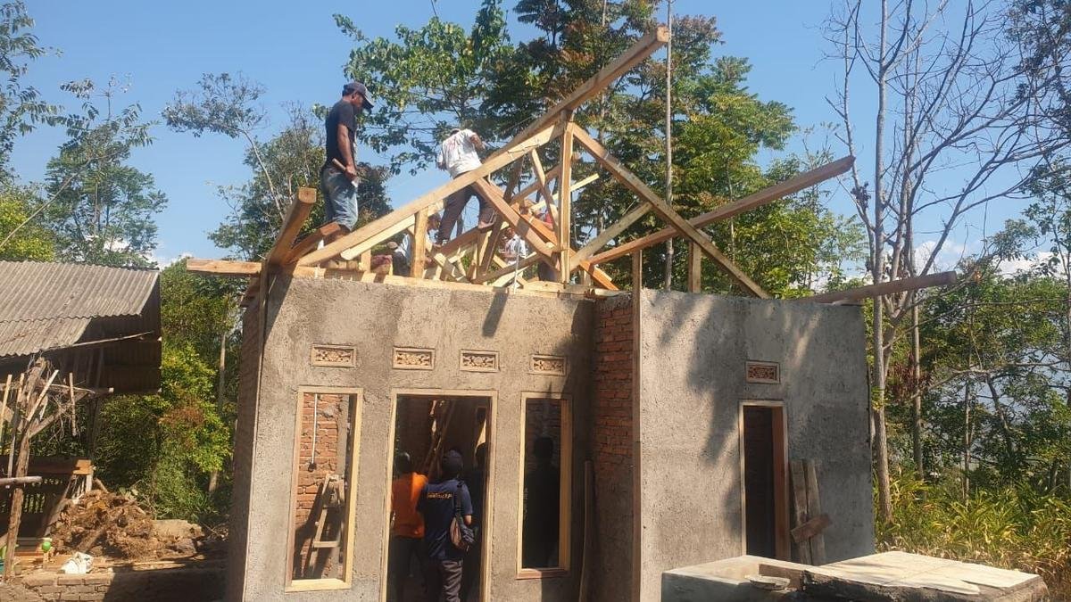 Anggaran Rp8,3 Triliun Digelontorkan, Program Bedah Rumah Fokus Percepat Perbaikan Hunian