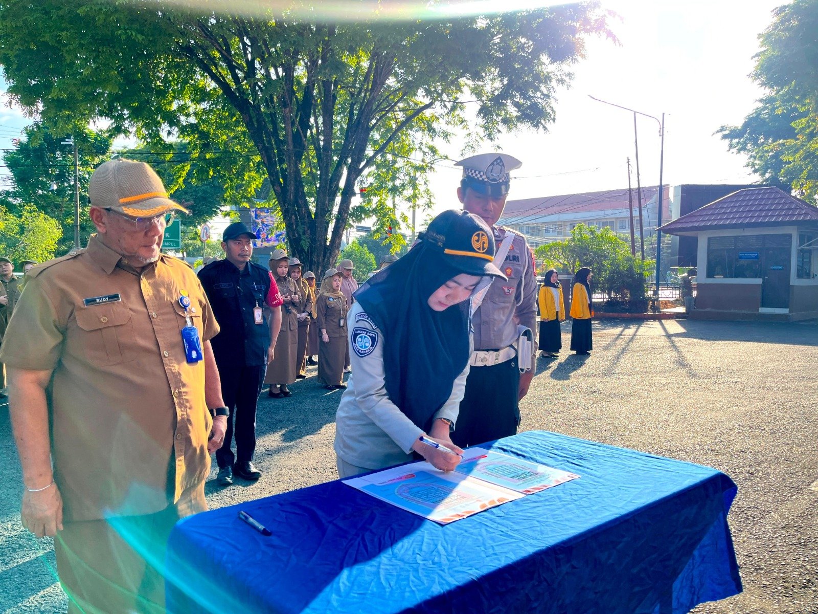 Perkuat Sinergi Pelayanan, Tim Pembina Samsat Banjarbaru Tetapkan Maklumat Bersama