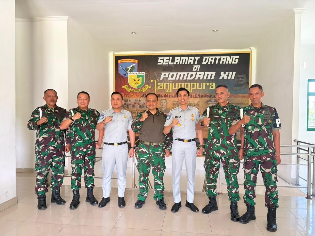 Jalin Silaturahmi Jasa Raharja Kalbar dan Pomdam XII/Tanjungpura Perkuat Budaya Tertib Berlalu Lintas