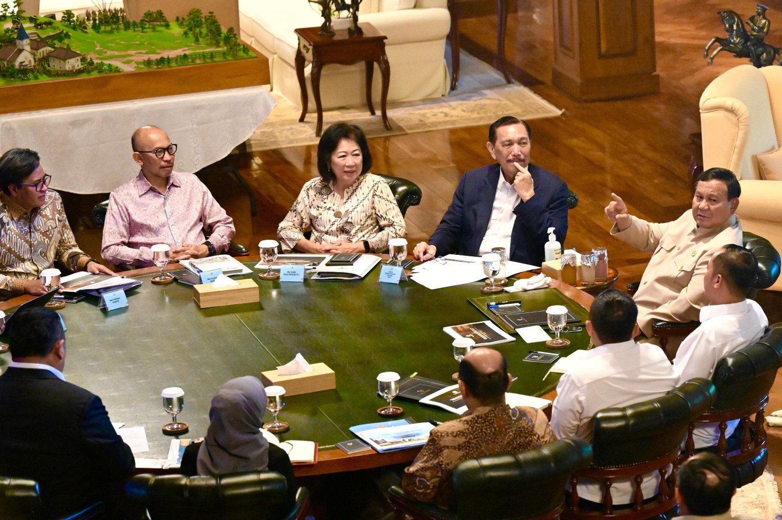 DEN Sampaikan Masukan Strategis ke Prabowo, Fokus Penguatan Ekonomi dan Transformasi Digital