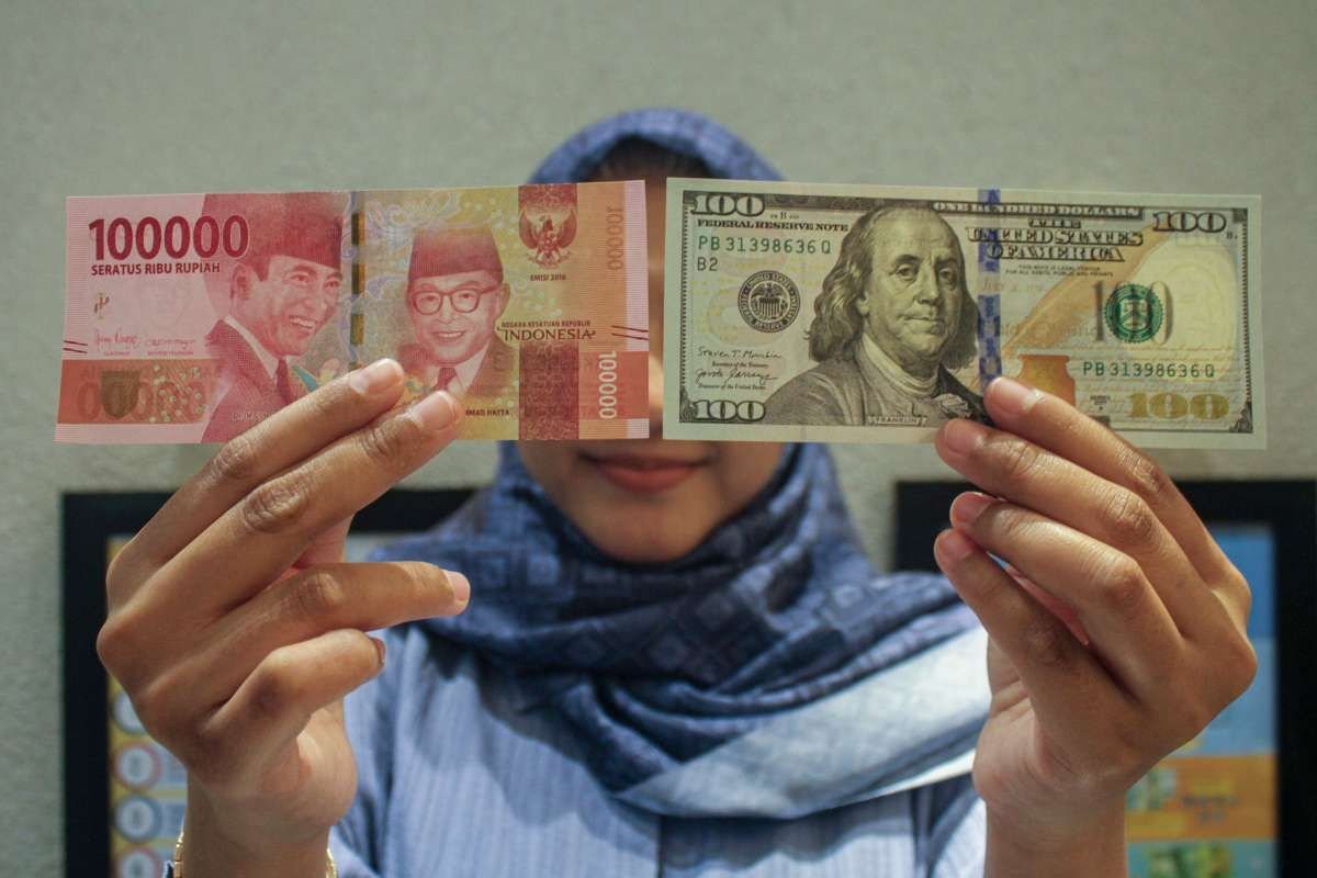 Konflik AS-Iran Tekan Rupiah, Kurs Tembus Rp17.977 per Dolar AS