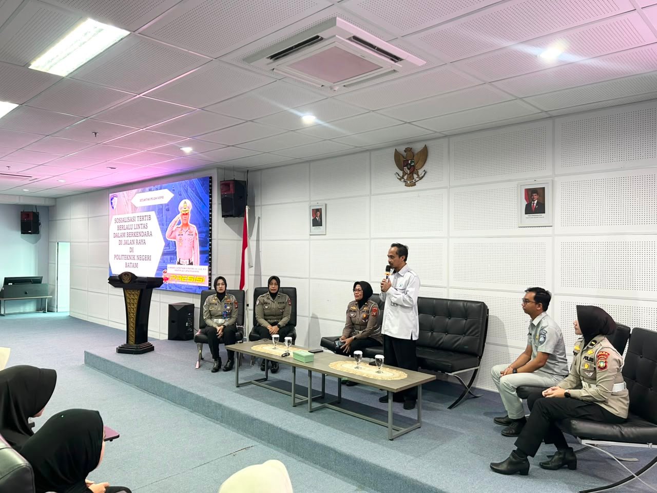 Jasa Raharja Bersama Ditlantas Polda Kepri Sosialisasi Safety Riding dan Tingkatkan Peranan Mahasiswa Dalam Keselamatan Berlalu Lintas