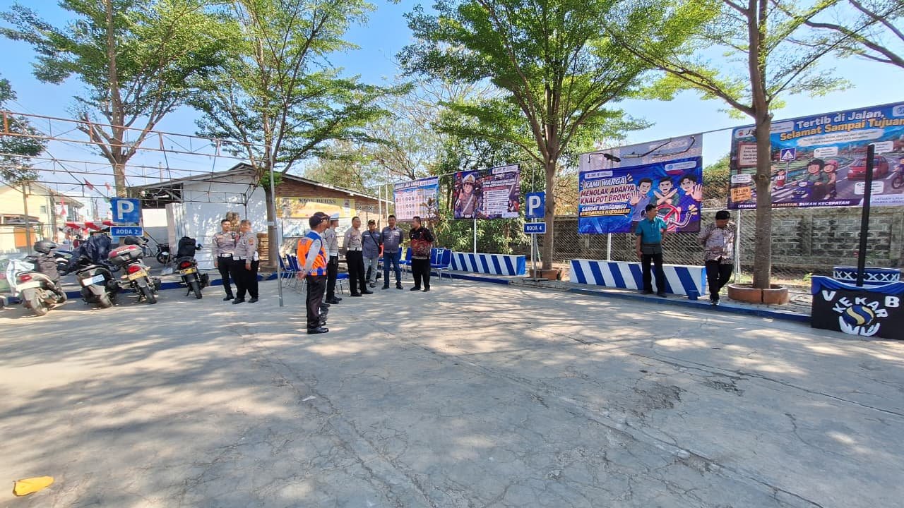 Tingkatkan Tertib Berlalu Lintas, PT Jasa Raharja (Persero) Cabang Cirebon Bersama Polres Cirebon Kota Dan Polres Kuningan Wujudkan Kampung Tertib Lalu Lintas