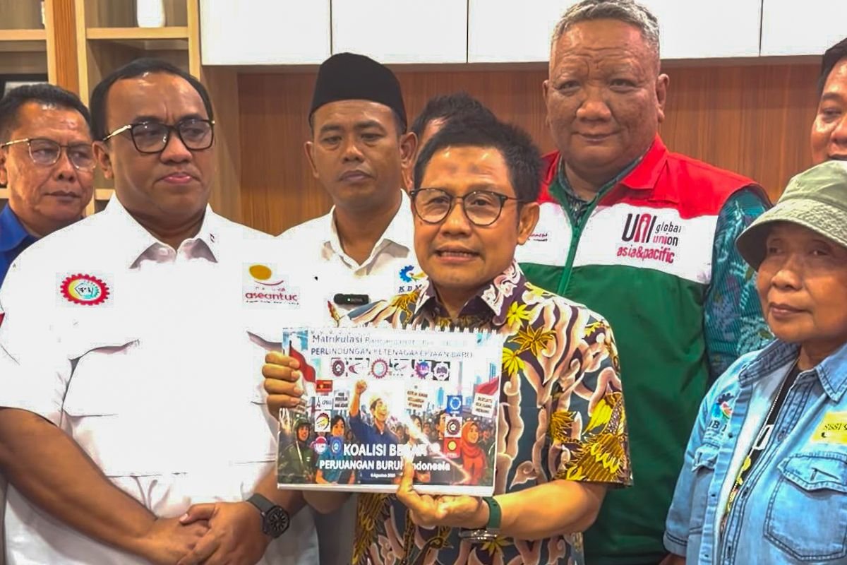 Serikat Buruh Serahkan Draf RUU Perlindungan Ketenagakerjaan, PKB Siap Kawal Aspirasi