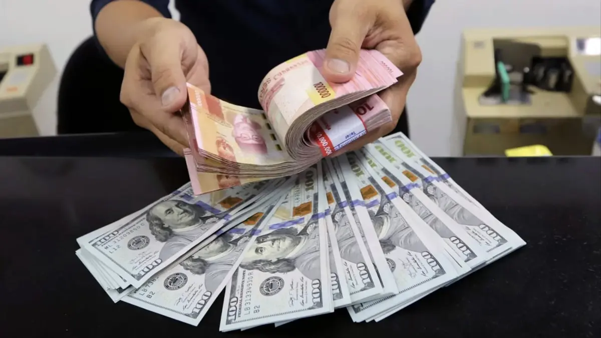 Rupiah hari ini menguat Rp17.810 per dolar AS