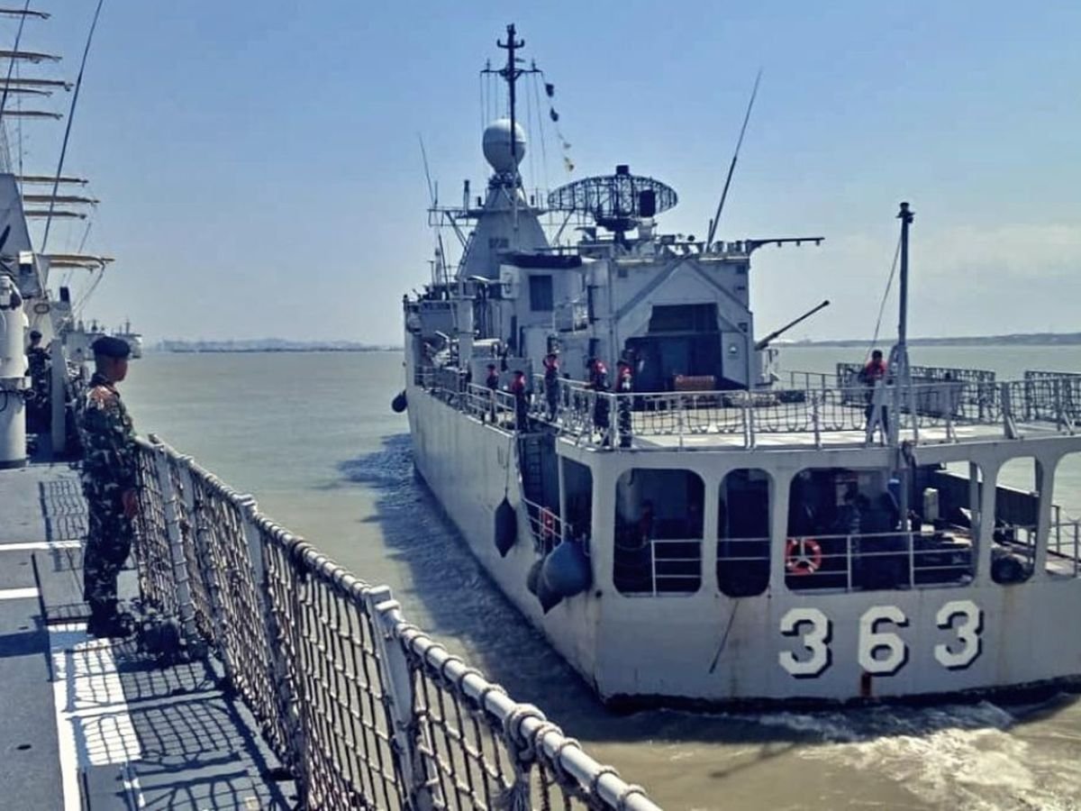 Operasi SAR KM Mutiara Sentosa II Diperkuat TNI AL dengan Kapal Perang dan Pesawat