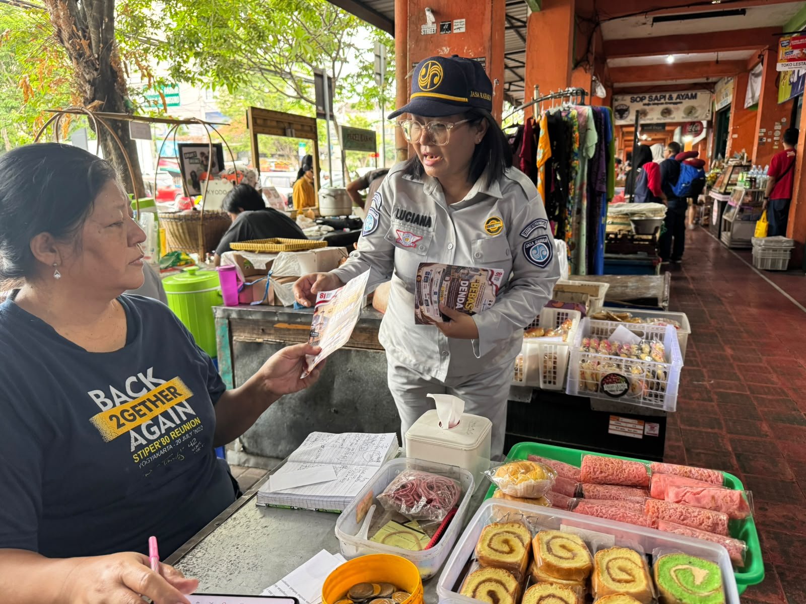 Sasar Pengunjung Pasar Kranggan, Jasa Raharja Gencarkan Program Bebas Denda