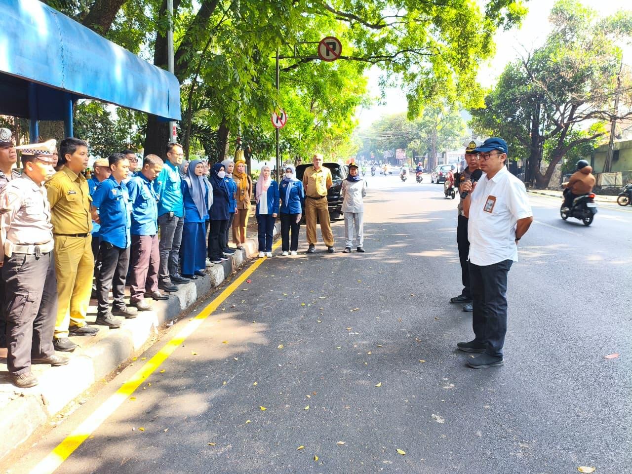 Berikan Kemudahan dan Keuntungan Bagi Wajib Pajak, Kolaborasi Jasa Raharja Bandung Bersama Tim Pembina Samsat Padjajaran Gelar Pemeriksaan PKB dan SWDKLLJ