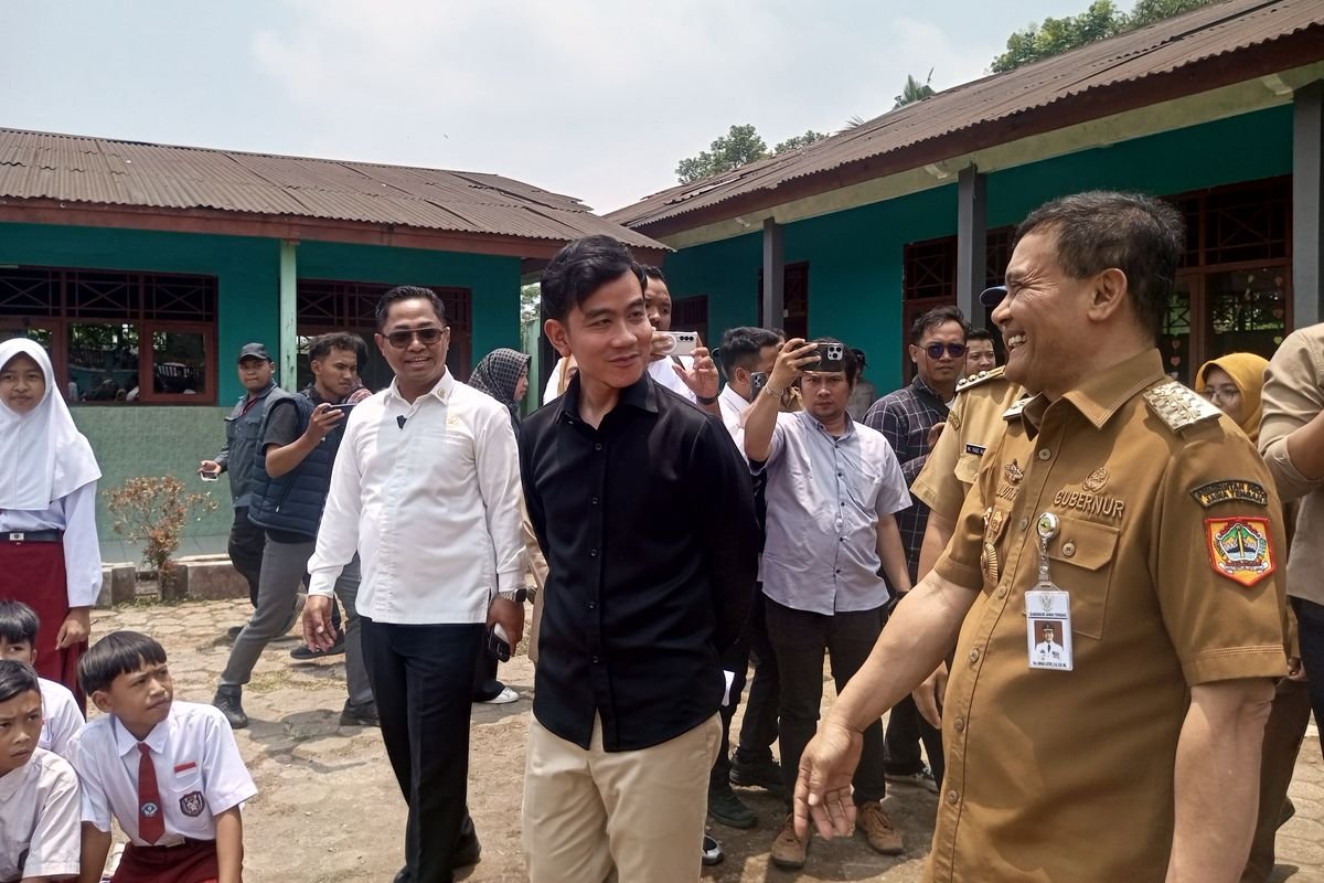 Gibran Pastikan Korban Dugaan Keracunan MBG di Batang Dapat Penanganan