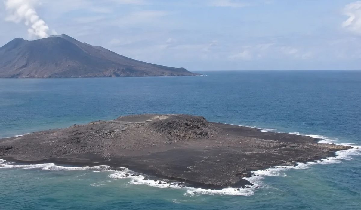 Bukan Gunung Api Baru, Daratan di Sekitar Anak Krakatau Diduga Material Erupsi