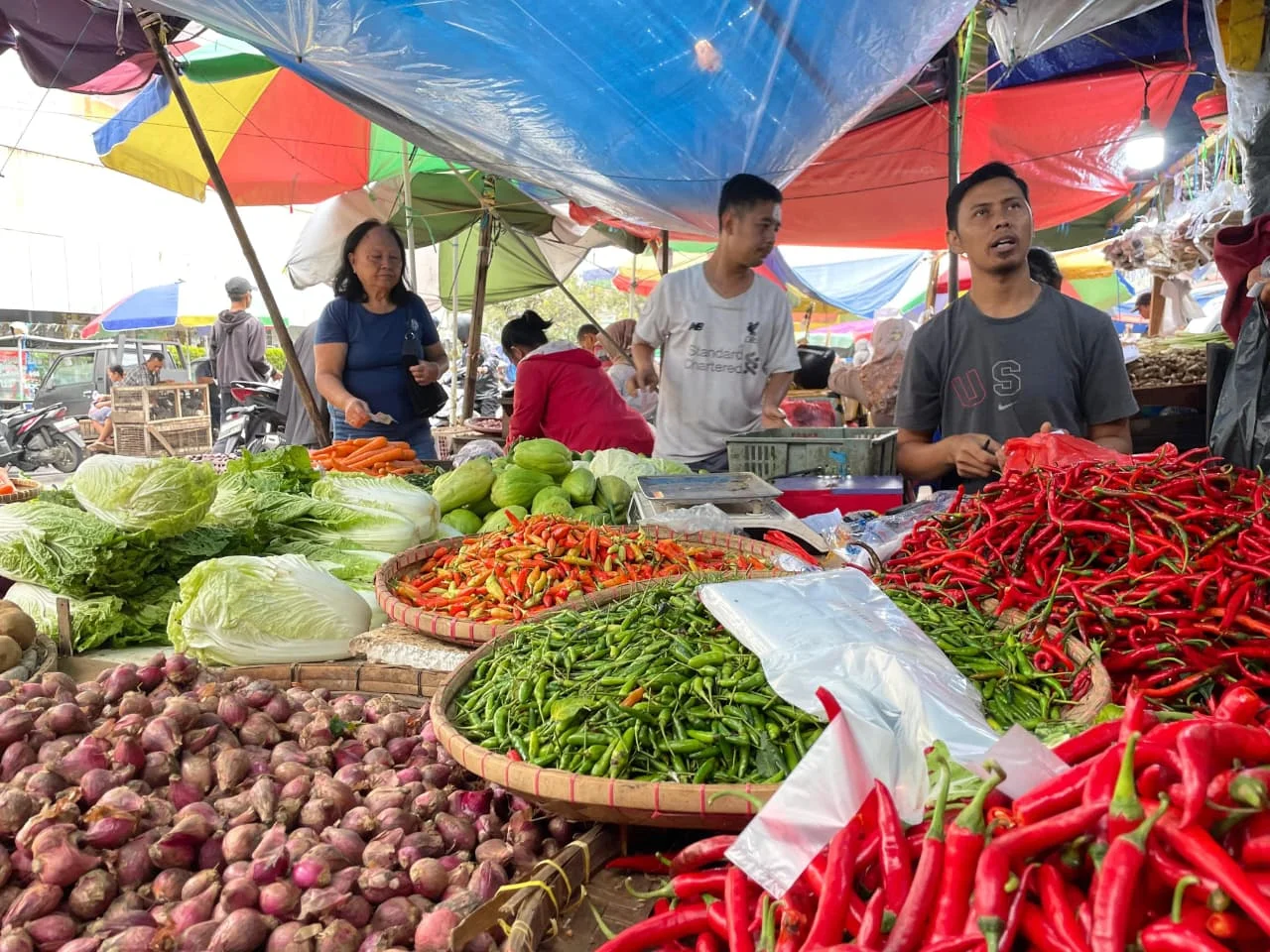 PIHPS Catat Harga Cabai Rawit Rp113.750/Kg, Telur Ayam Rp29.400/Kg