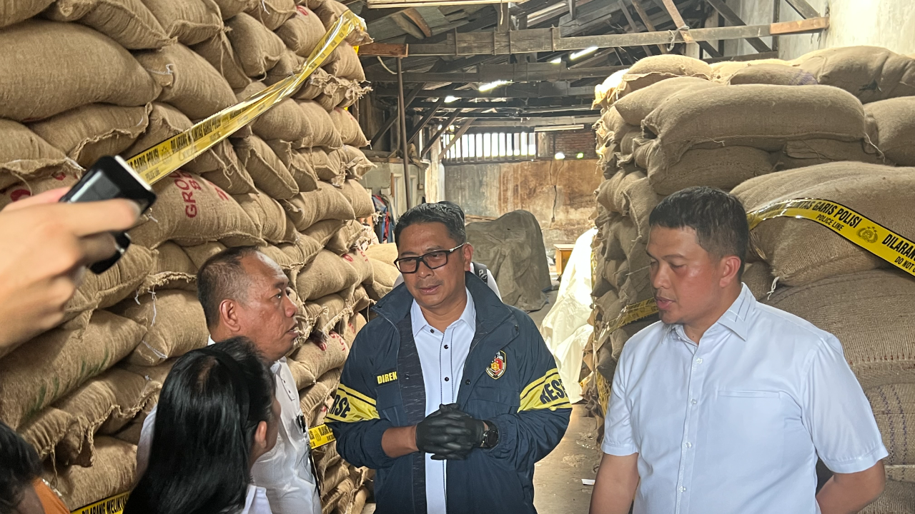 49,85 Ton Kacang Tanah Asal India Diduga Masuk Ilegal, Disimpan di Gudang Jakarta