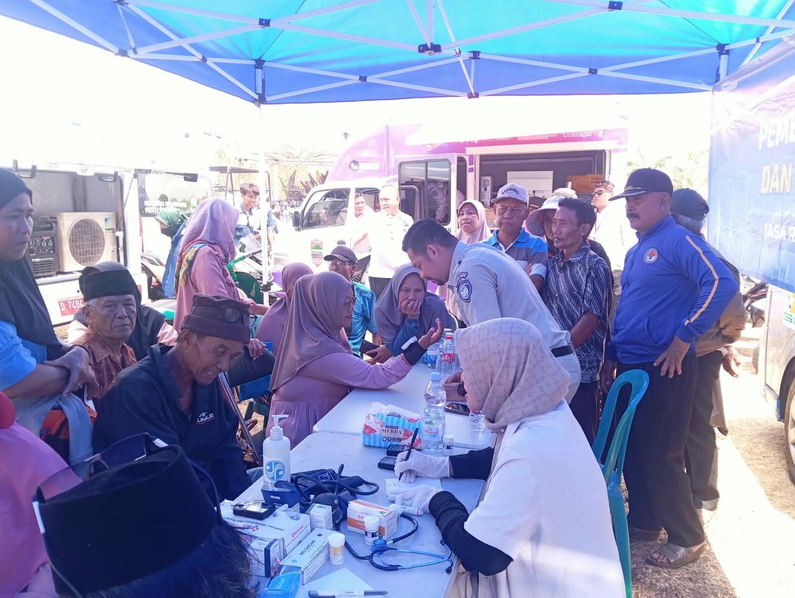 Jasa Raharja Cabang Tasikmalaya Gelar MUKL dengan Pemeriksaan Kesehatan dan Pengobatan Gratis di Desa Sidarahayu, Kabupaten Ciamis