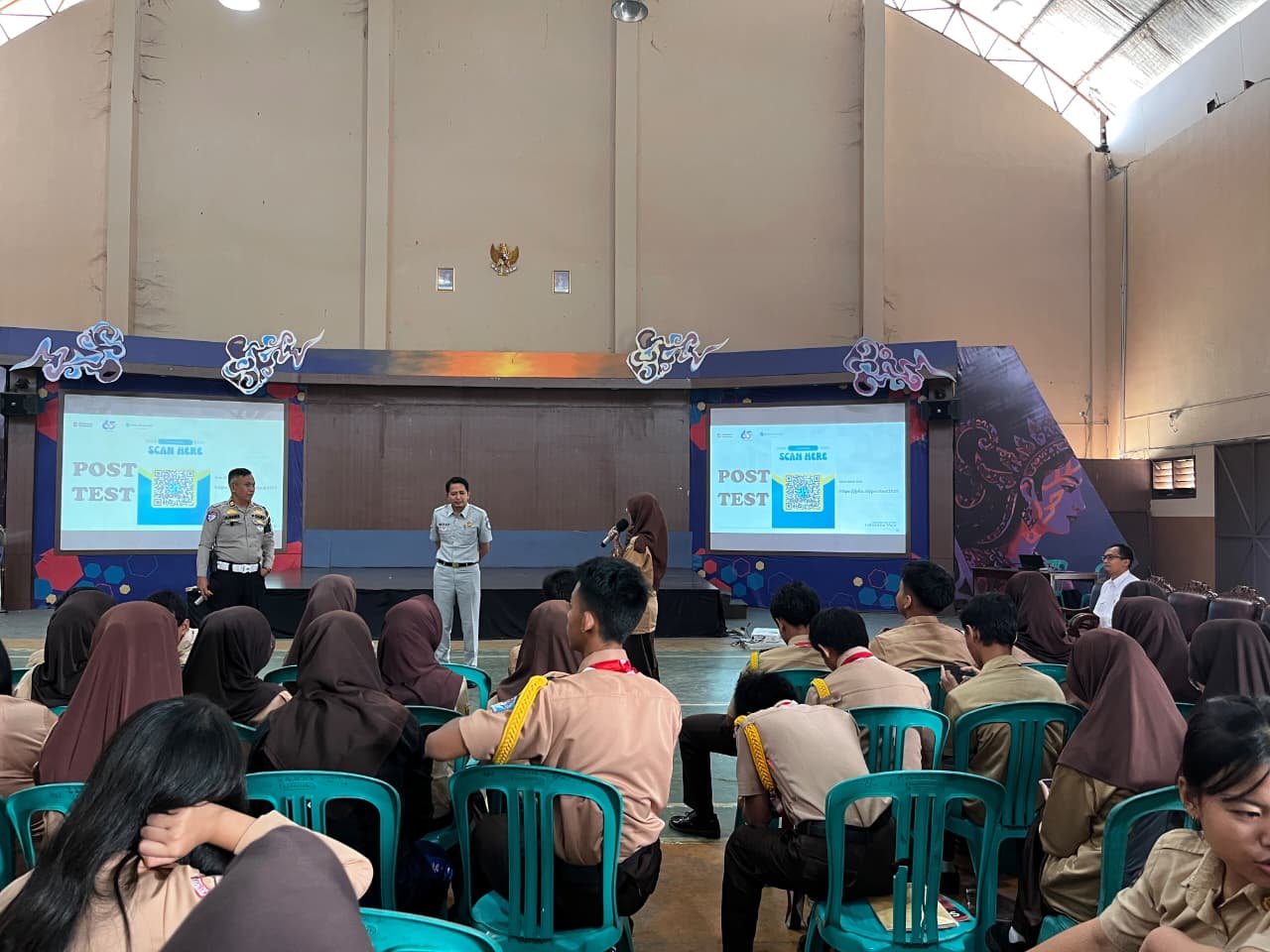 Jasa Raharja Sukabumi Bersama Satlantas Polres Sukabumi Kota Tingkatkan Kesadaran Keselamatan Berlalu Lintas di Kalangan Pelajar